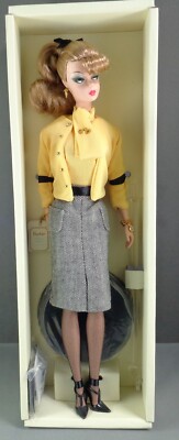 Barbie Fashion Model Collection -THE SECRETARY - Silkstone Barbie