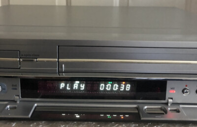 Zenith XBR413 DVD/VCR Combo Hi-Fi Video Cassette Recorder DVD