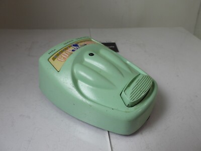 Danelectro Cool Cat Vibe Vibrato Effects Pedal Free USA Shipping