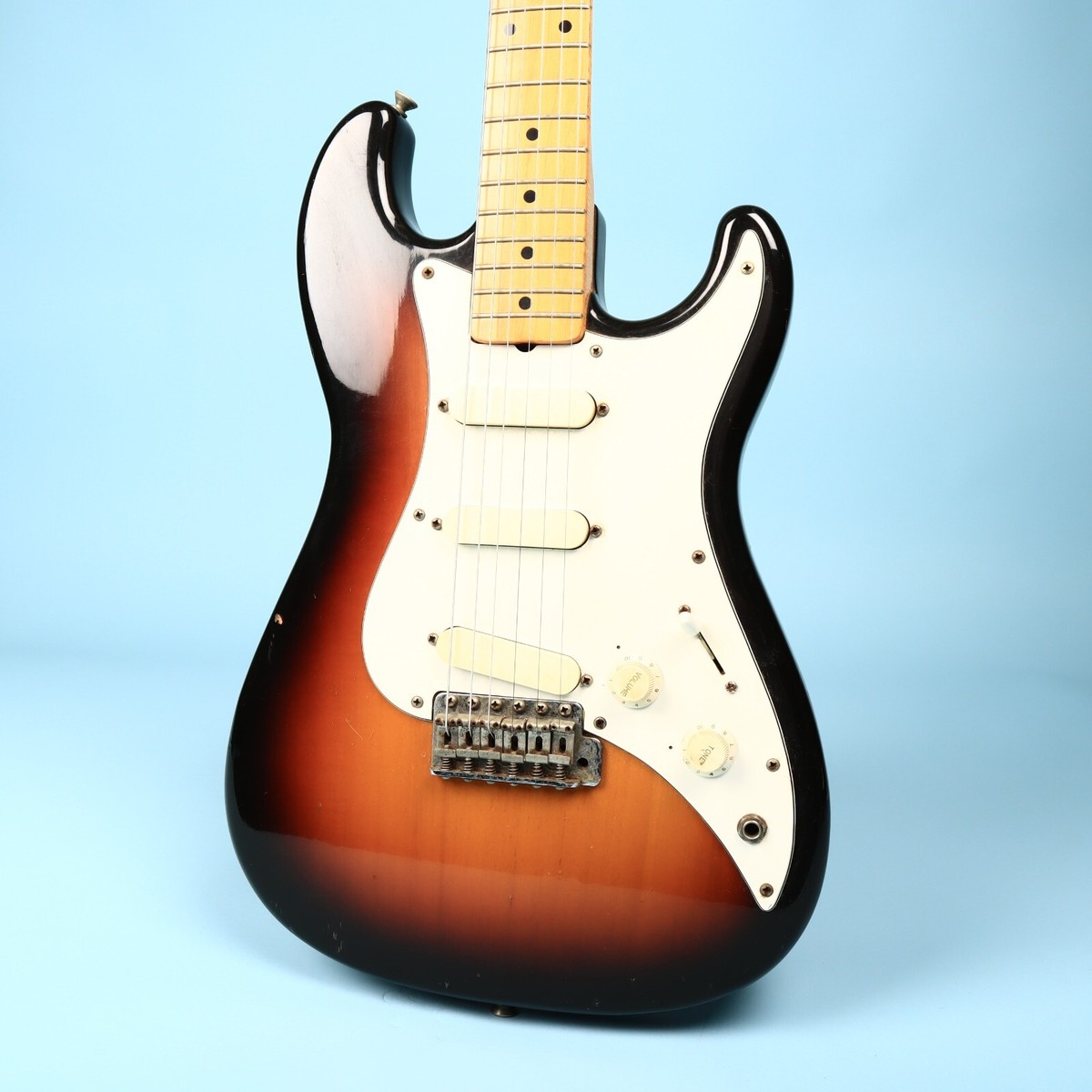 Squier ストラトキャスター サンバースト Fender Squier ストラト