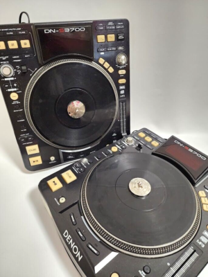 DENON DN-3700 (2台） DENON DN-S3700 DJ機材 2台セット CDJ DENON DN-