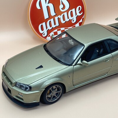 AUTOart 1/18 Nissan Skyline GT-R R34 V-Spec II Nurburgring