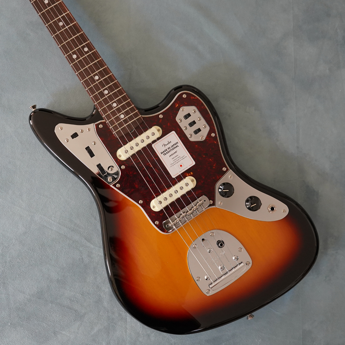 Fender JAGUAR （1990年代製） Sunburst Oシリアル Fender JAGUAR