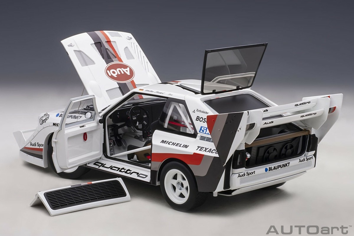 ミニカー AUTOart Audi sport Quattro 1988 1/18 ミニカー AUTOart
