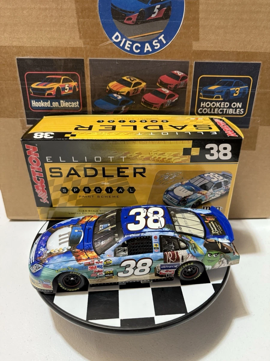 ミニカー 2006 Elliott Sadler 38 M & MS 1/24 2006 Elliott Sadler 38