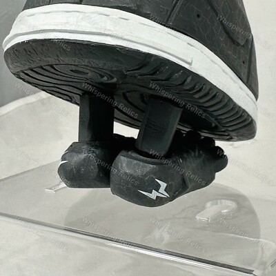 Mr. Shoe Sample Nike Air HTM Fragment Gardener Figure | Michael