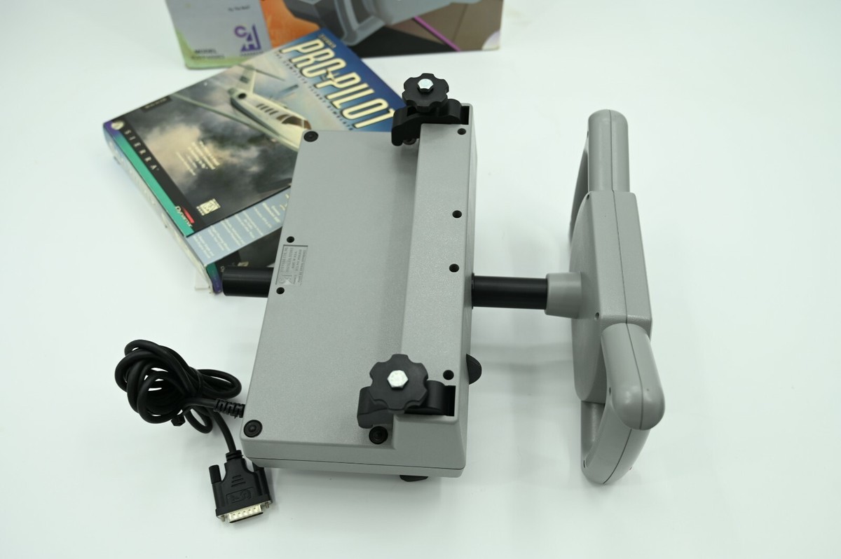 Shuttle SG41 & フライトヨーク Virtual Pilot PRO Shuttle SG41