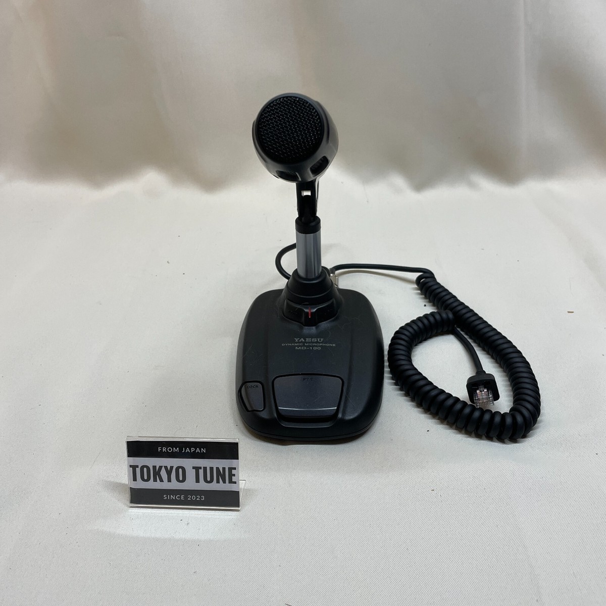 Yaesu MD-100A8X Dynamic Desktop Microphone 8-Pin Radio Amateur Ham