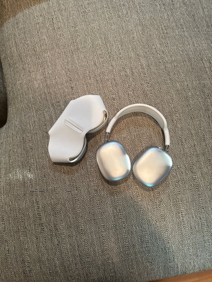 Apple AirPods Max シルバー