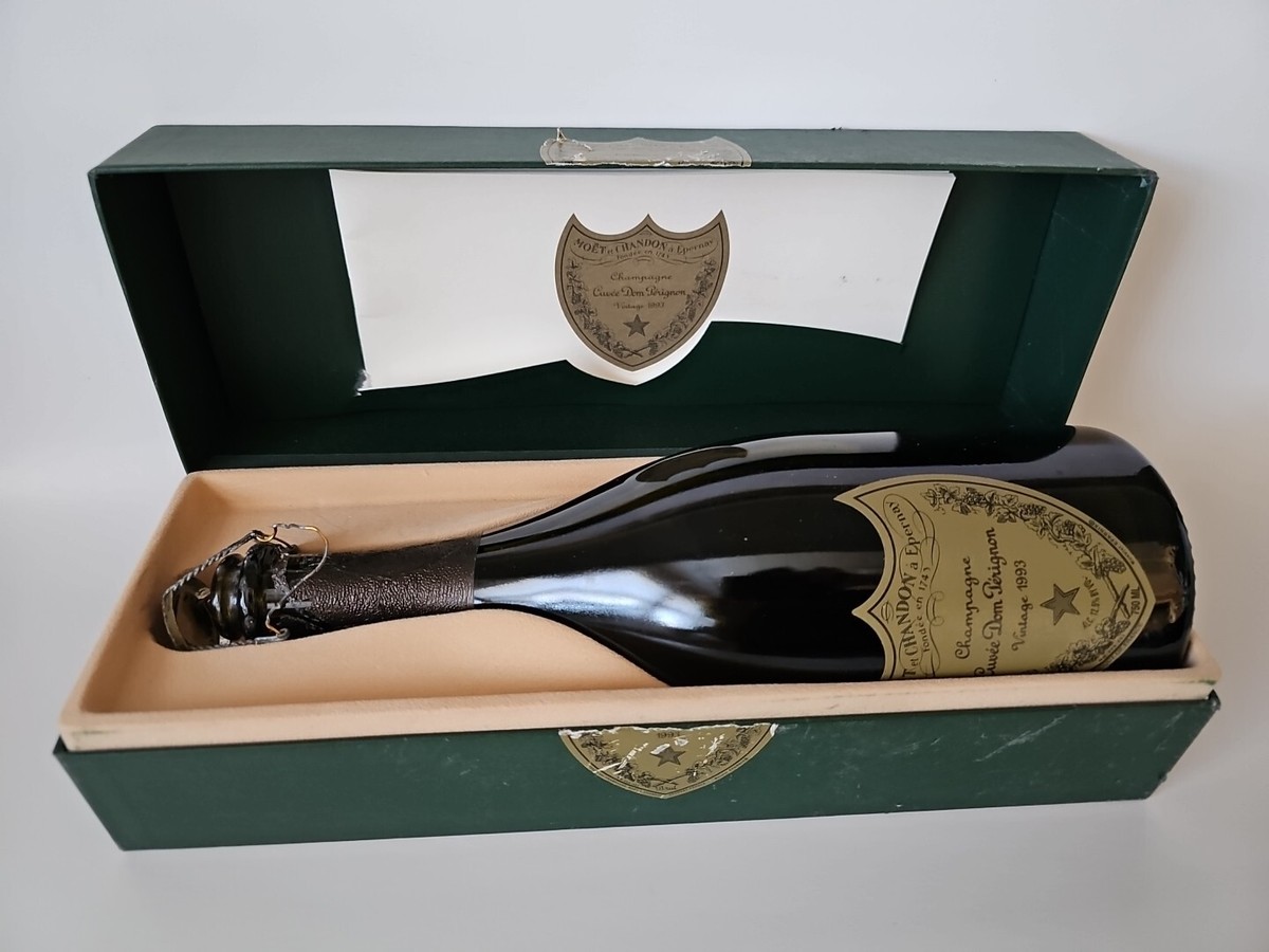 Vintage 1993 Dom Perignon Champagne Bottle EMPTY w/ Box & Pamphlet
