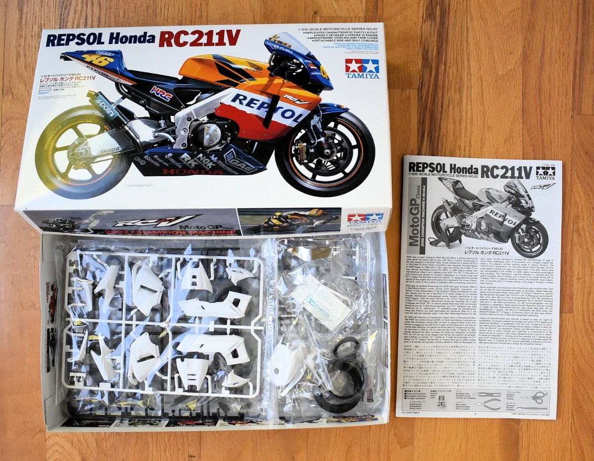 中古 タミヤ 1/12 レプソル ホンダ RC211V 「オートバイシリーズ No.92