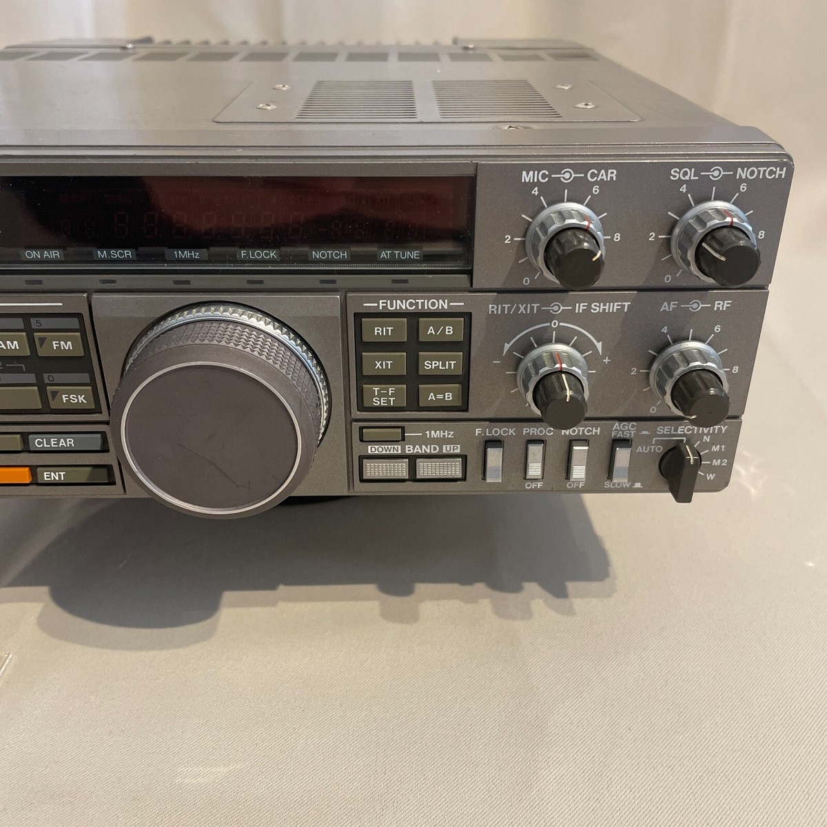 KENWOOD TS-440V 10W HF Ham Radio Transceiver Antenna Tuner w/Cable