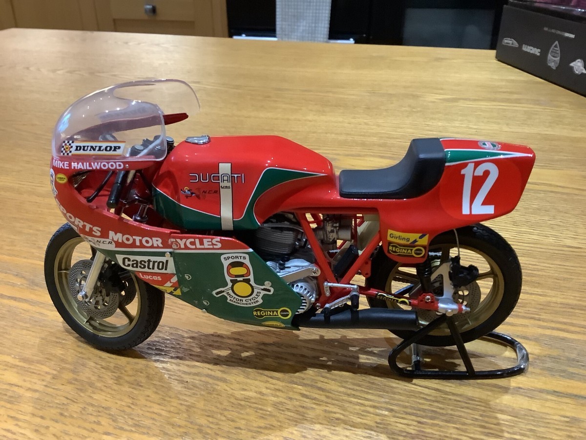 Minichamps motorcycle 1/12 Ducati 900 Race IOM TT 1978 Mike