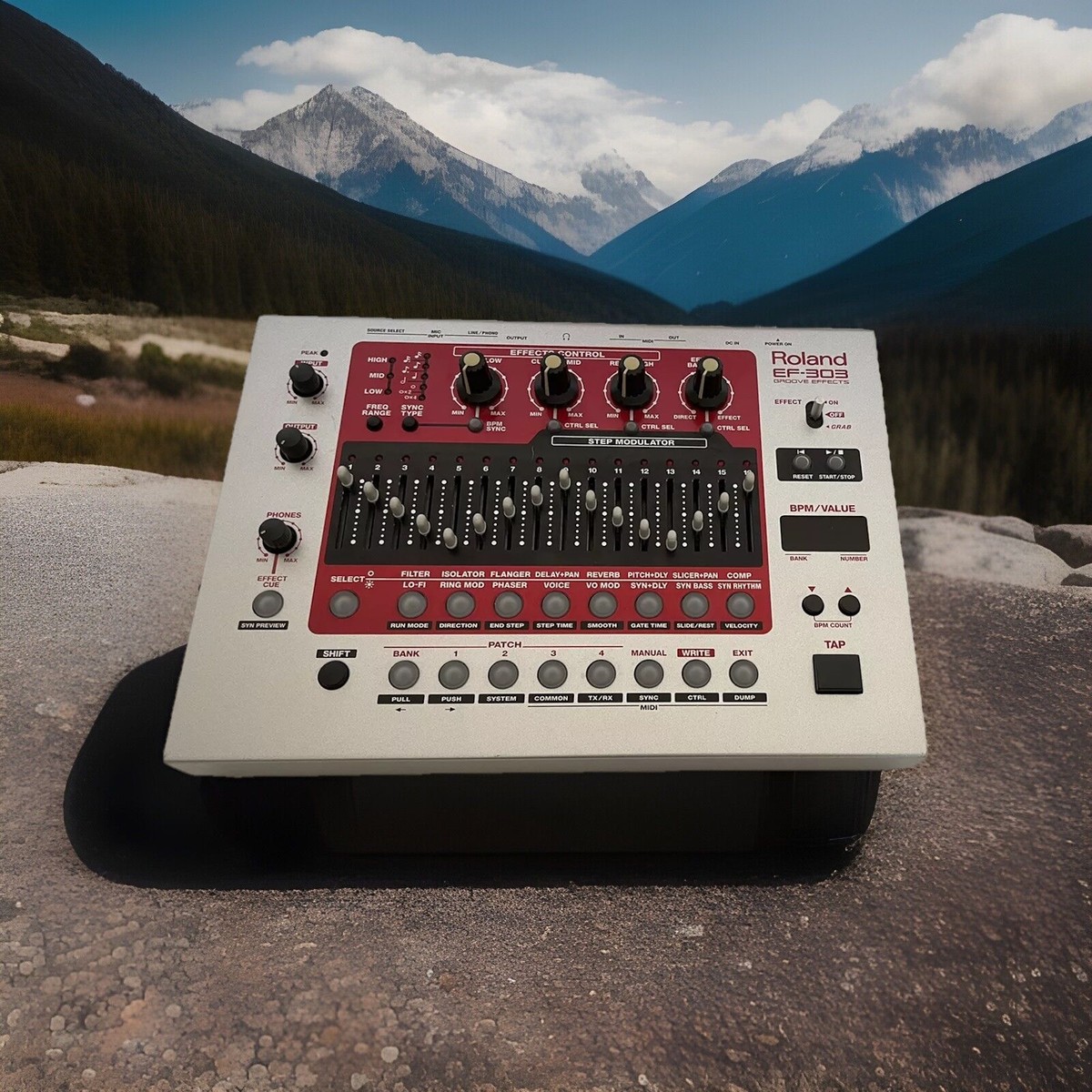 Roland EF-303 - Groove Effects - (Synthesizer/Sequencer/Effects/DJ