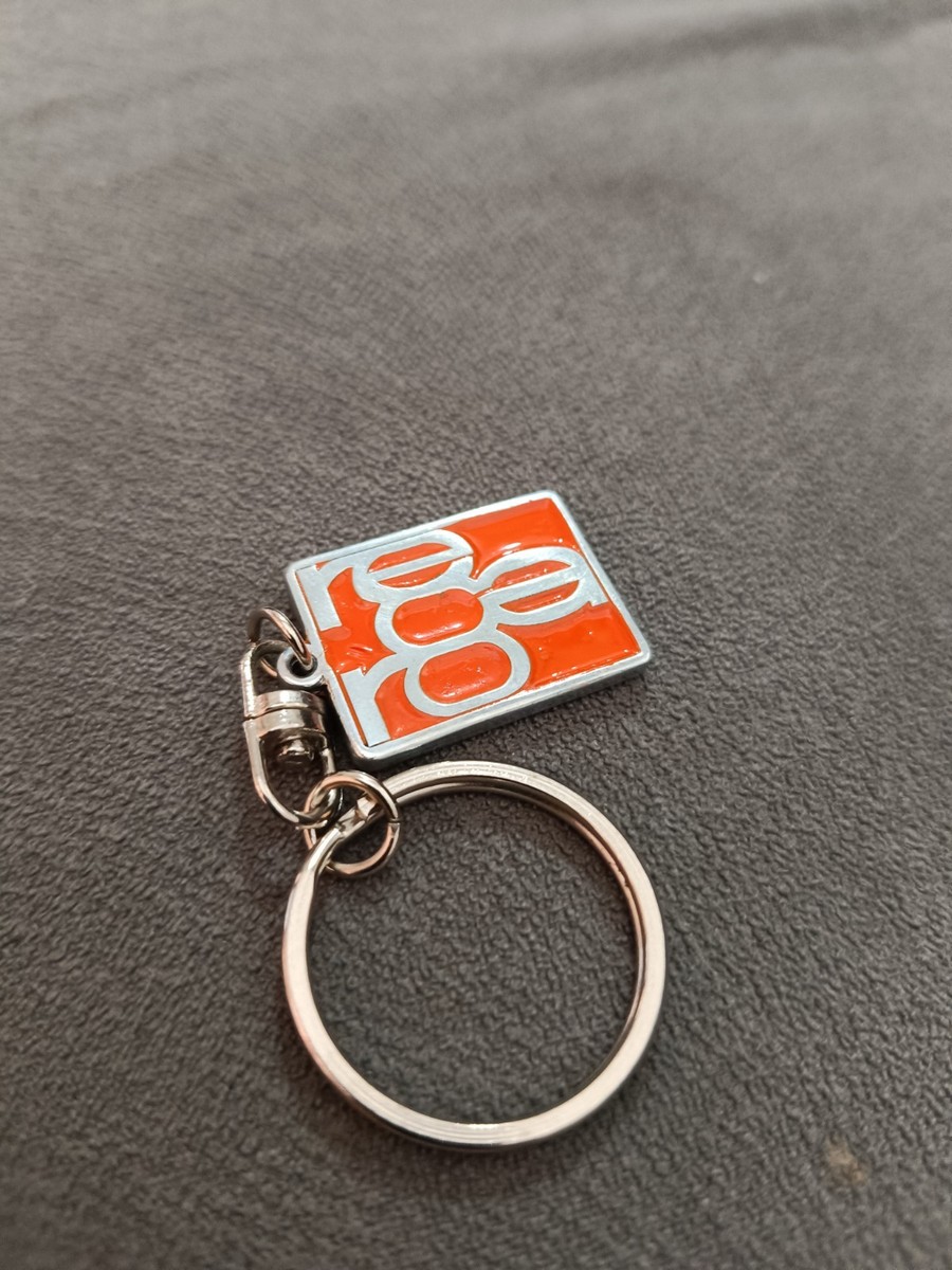 1 Pcs Recaro keychain Double Side VINTAGE RETRO OLD SCHOOL Sport