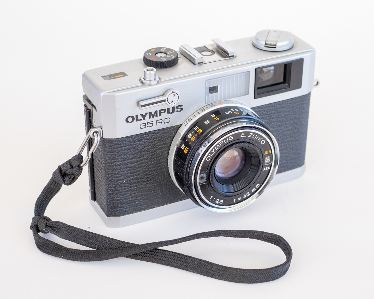オリンパス OLYMPUS 35 RC フィルムカメラ