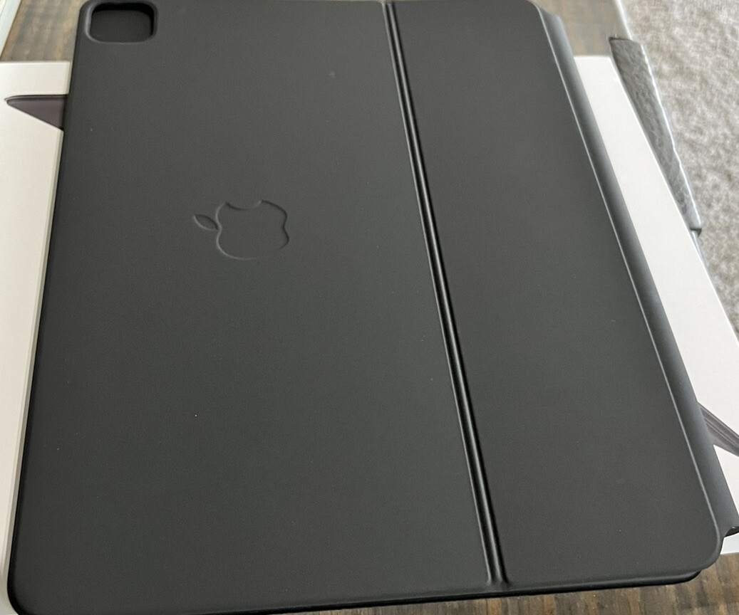 Apple Magic Keyboard for 12.9-inch iPad Pro 4th and 3rd Gen. - US