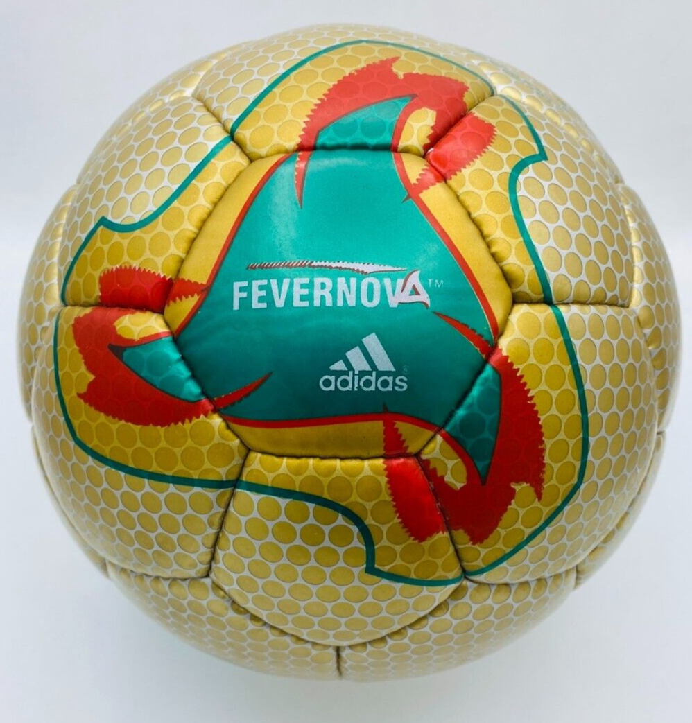 日韓ワールドカップ 2002年日韓W杯FEVERNOVA 激レアadidas 2002年