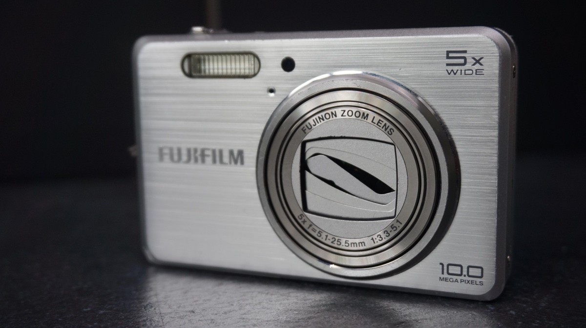 FUJIFILM FINEPIX J15fd シルバー 動作確認済06 富士フイルム FinePix