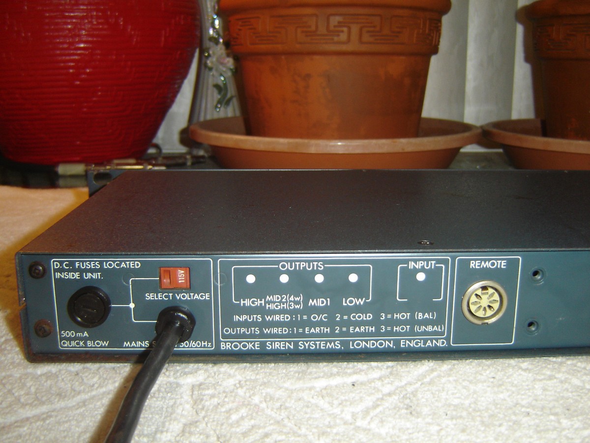 BSS Fds340モノラルチャンデバ2台動作品 BSS Fds340モノラルチャンデバ