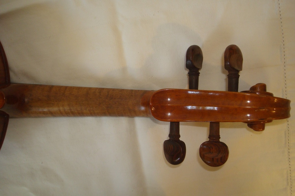 希少】NICOLAUS AMATUS FECIT CREMONA 1685年 Antique Violin