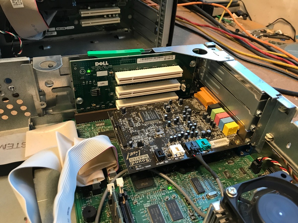 Dell OptiPlex GX100 Intel Pentium celeron 600MHz Computer PC 256