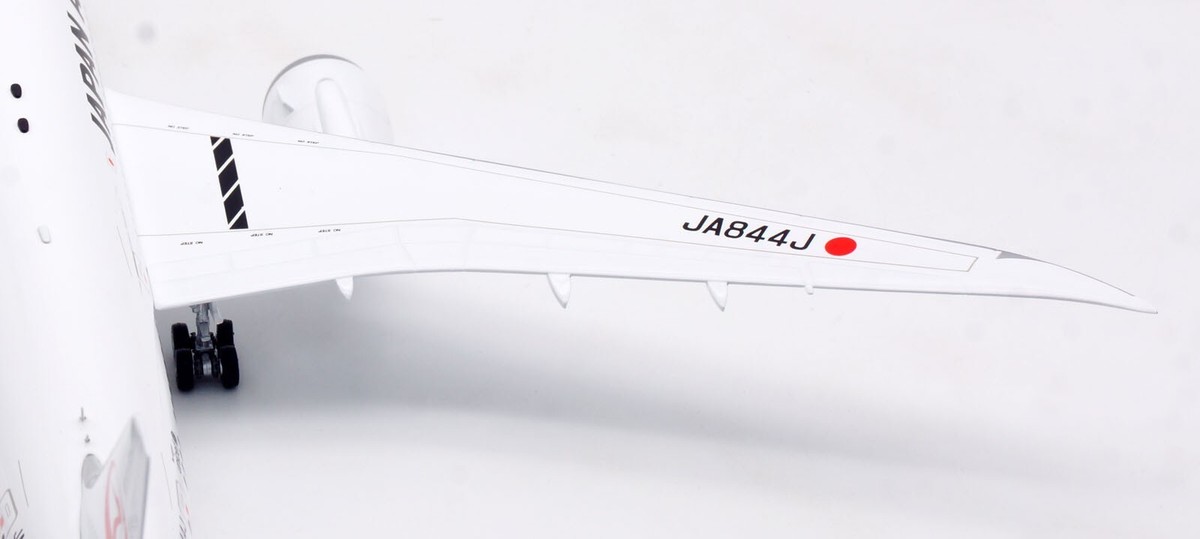 SQ Wings 1:200 JAL 日本航空 B787-8 JA844J SQ Wings 1:200 Japan