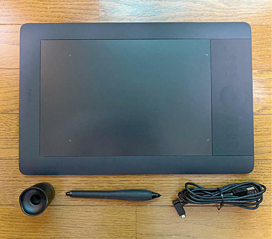 台数限定】Wacom Intuos 5 touch PTH-650/K3 【公式通販】