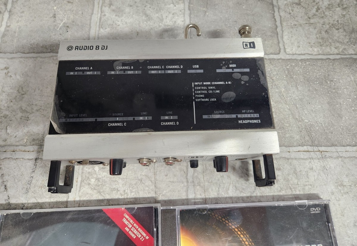 NATIVE Instruments AUDIO 8 DJ Interface Audio | eBay