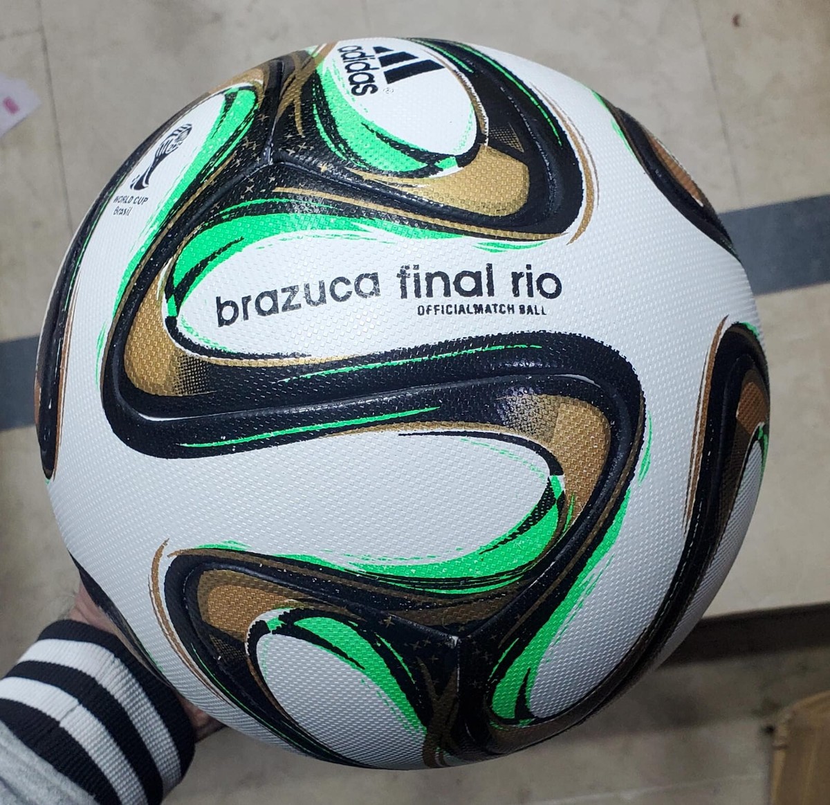 adidas Brazuca Final Rio サッカーボール adidas Brazuca 公式試合球