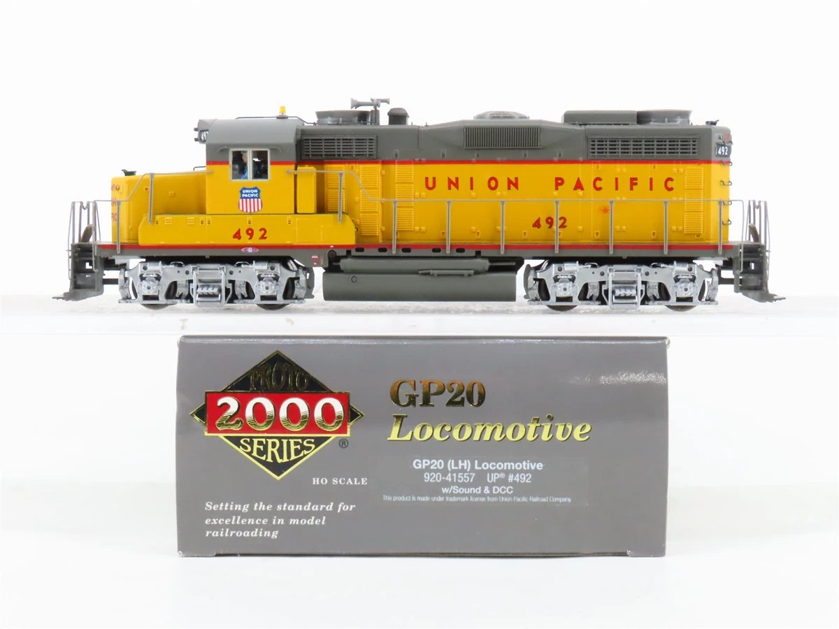 PROTO 2000 Union Pacific Railroad HO Diesel Locomotive Model