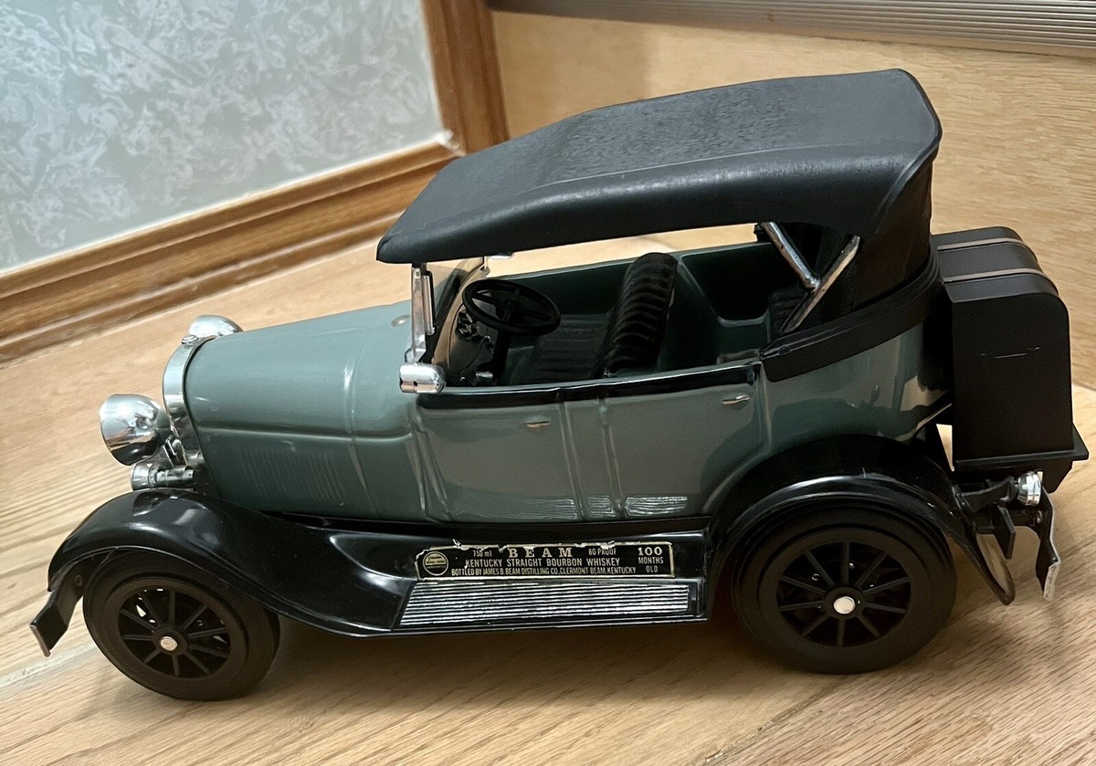 COLLECTIBLE Jim Beam Bourbon Decanter 1929 Ford Model A Phaeton