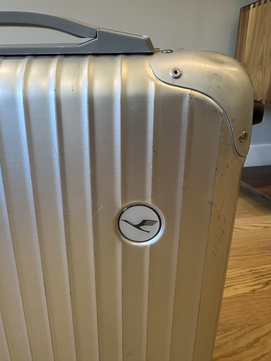 リモア918.38トパーズ『Lufthansa』TSAビューティケース17L リモア