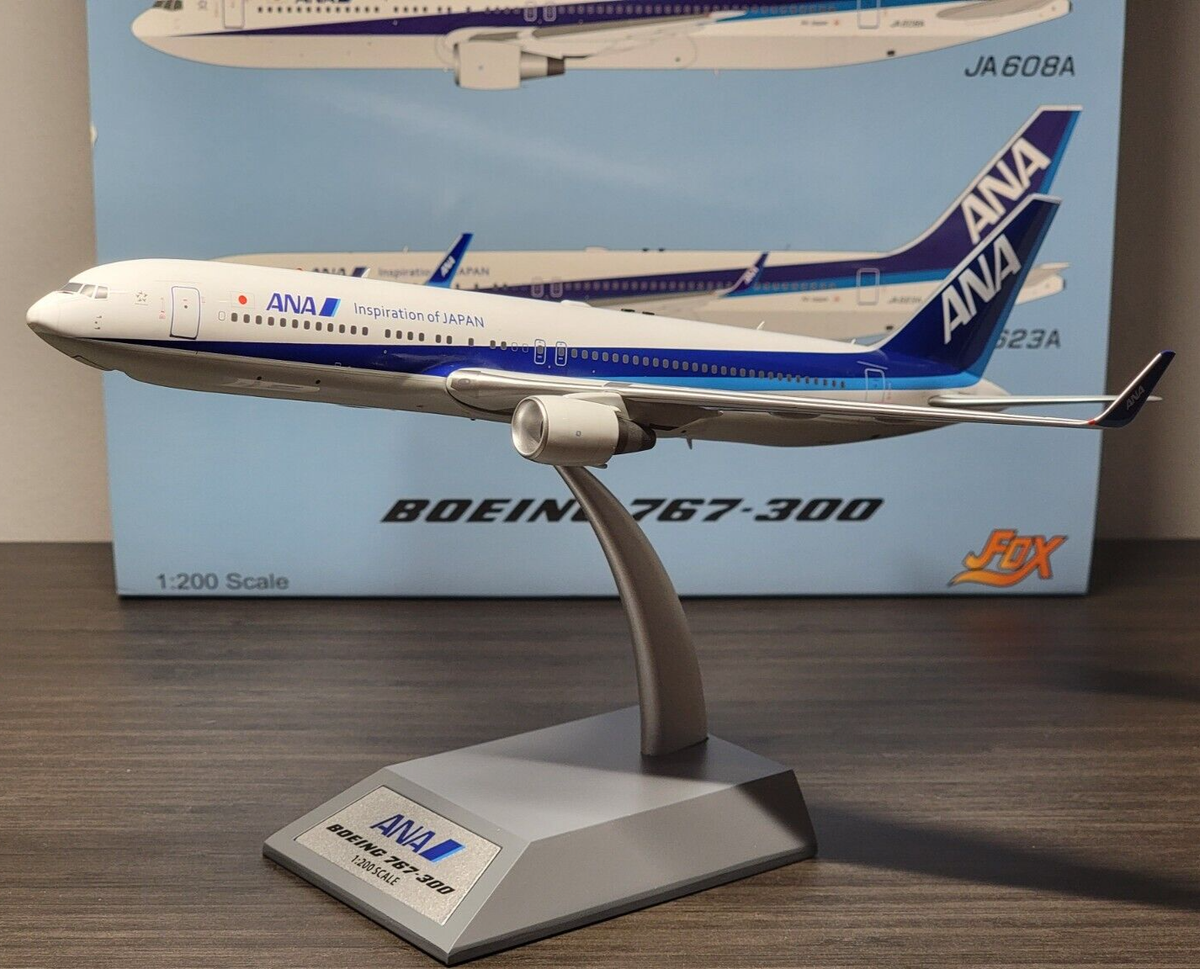 ANA B737-200 JA8401 JA8453 2機 1/500 金属製｜BOEING 737-500 JA8404