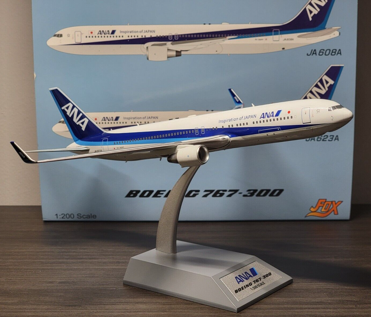 bmzpp様専用】1:200 ANA B767-300ER JA608A JFOX 1⁄200 ANA 全日空 B767-