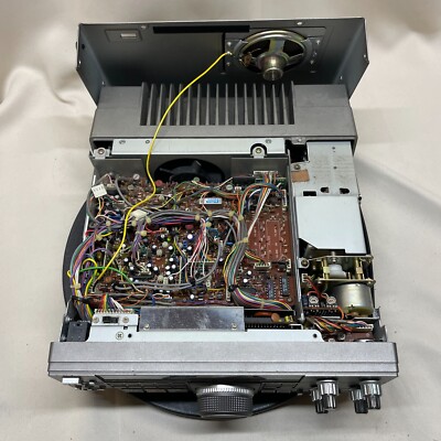 KENWOOD TS-440S 100W HF Ham Radio Transceiver Antenna Tuner w