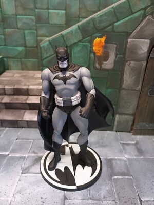 DC Collectibles Batman Black & White Jim Lee Action Figure New | eBay