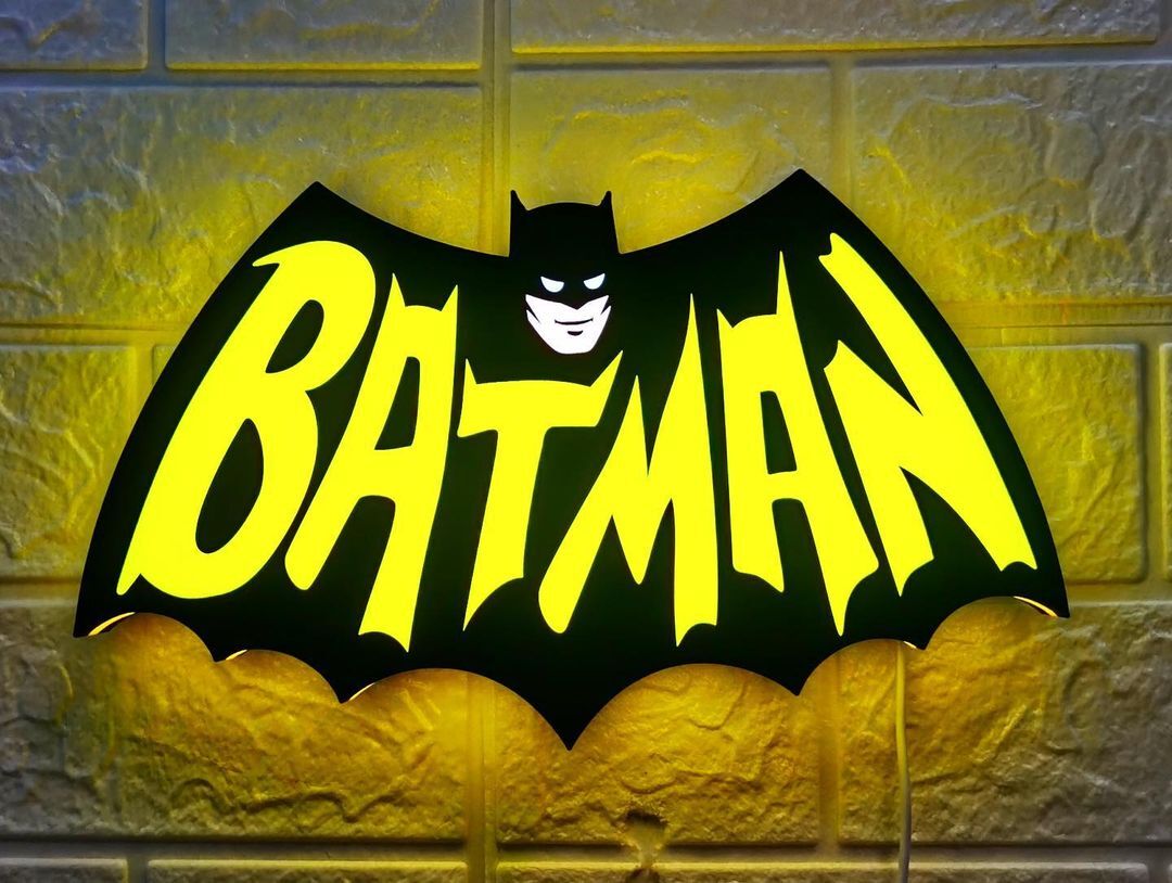 BATMAN ライト付き壁掛け彫刻 1992年 BATMAN ライト付き壁掛け彫刻