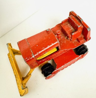 Lesney Matchbox Case Tractor No.16 Red 1969 Made in United Kingdom