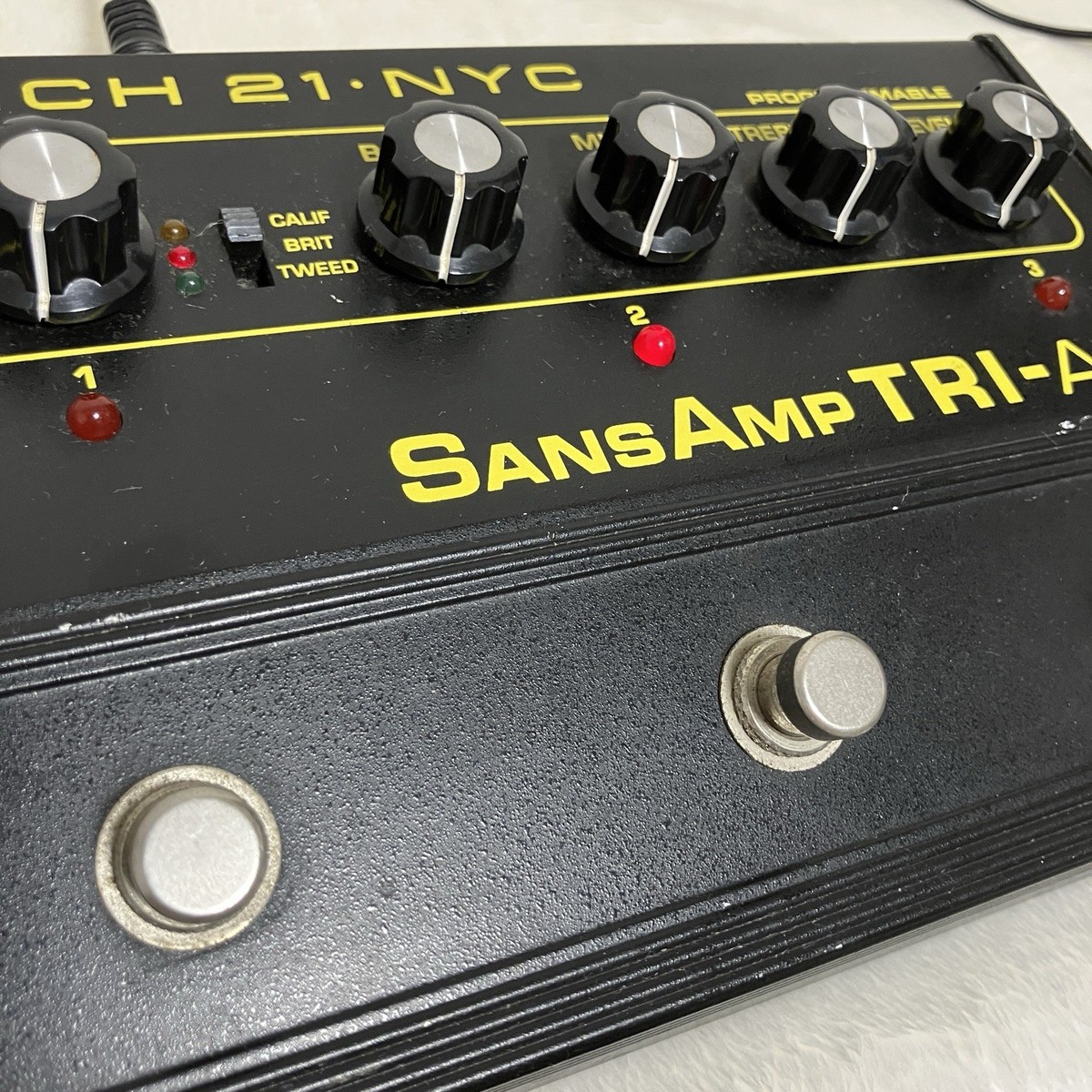 元箱&取説】TECH21 TRI-O.D. ギターエフェクター Amazon.co.jp: tech21