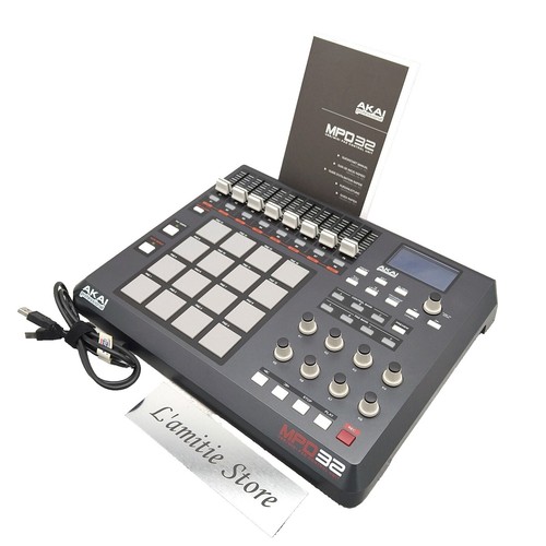 Akai Professional MPD218 MIDI Pad Controller w/ 16 MPC Pads – New