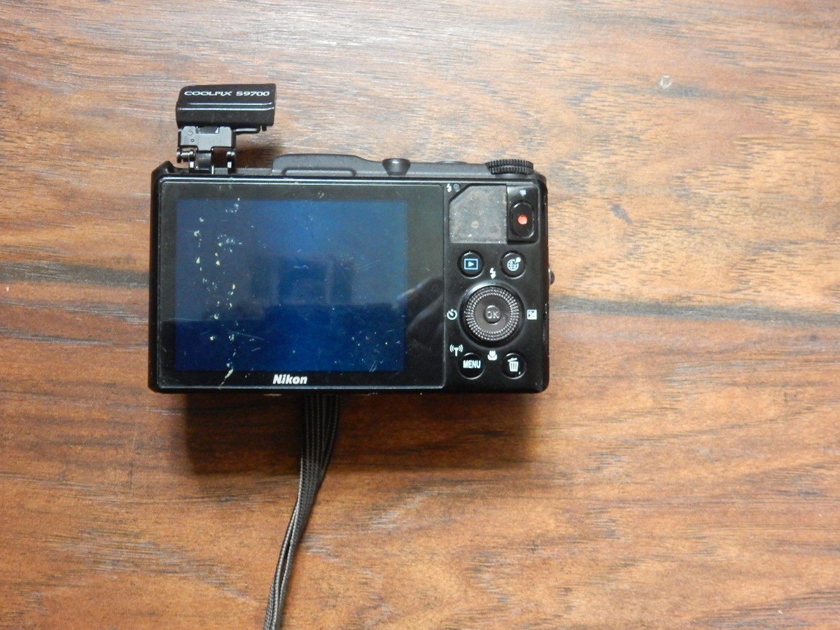 動作未確認ジャンク□Nikon COOLPIX S9700 ブラック□□バッテリーなし