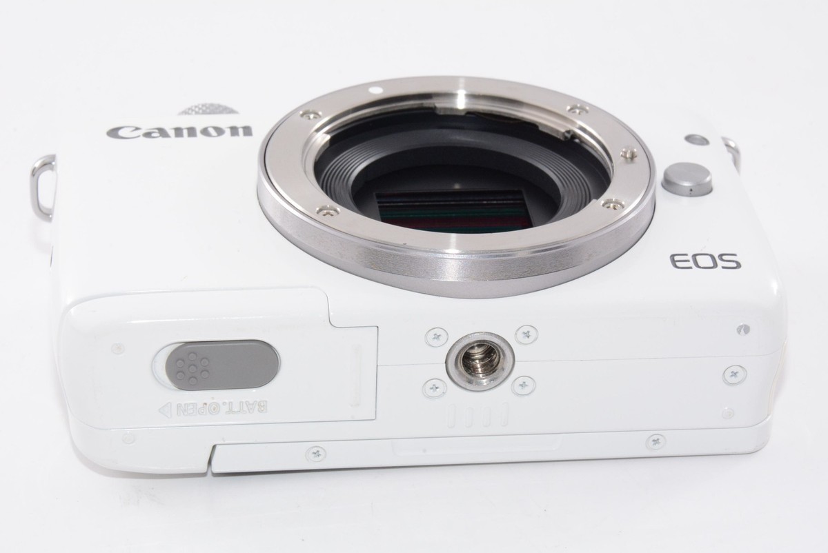 Canon EOS M10 White Digital Camera EF-M 15-45 Lens | eBay