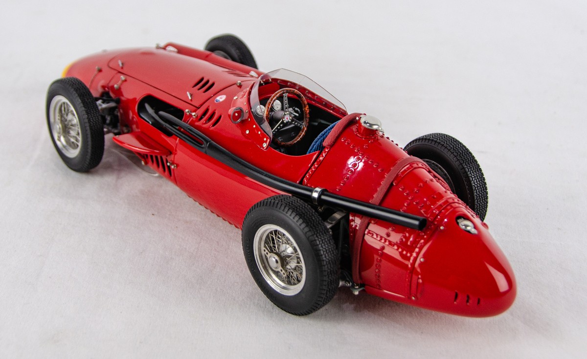 美品】CMC 1/18 マセラティ 250F 1957 M-148 CMC1:18 Maserati 250F