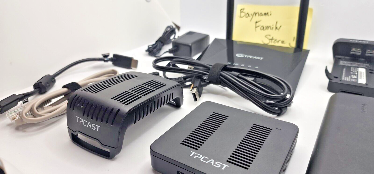 TPCast Wireless Adapter for VR HTC Vive Black with Battery Bank