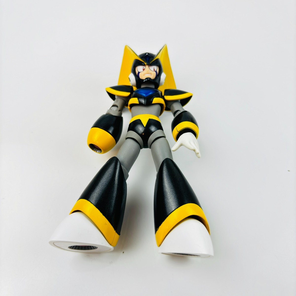 Bandai D-arts Megaman Rockman Bass Forte Figure CAPCOM Bass and