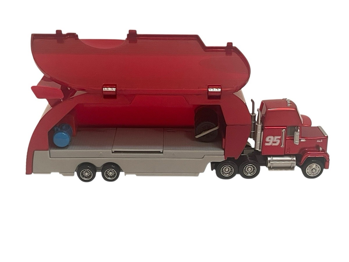 マテルカーズ ROAD TRIPPIN' MACK Road Trippin' Mack | Disney/Pixar