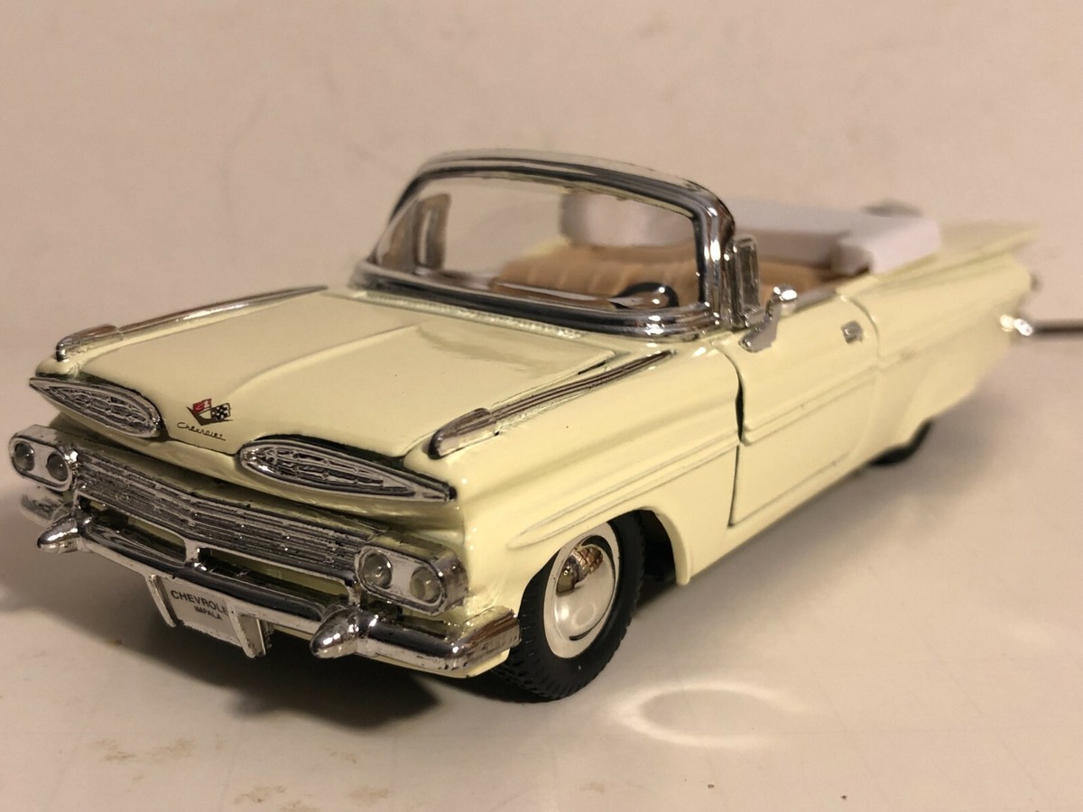 SUNNYSIDE 1959 CHEVY IMPALA CONVERTIABLE YELLOW 1:32 DIECAST MODEL