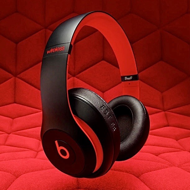 NEW SEALED Beats Studio3 Decade Collection Wireless Headphones