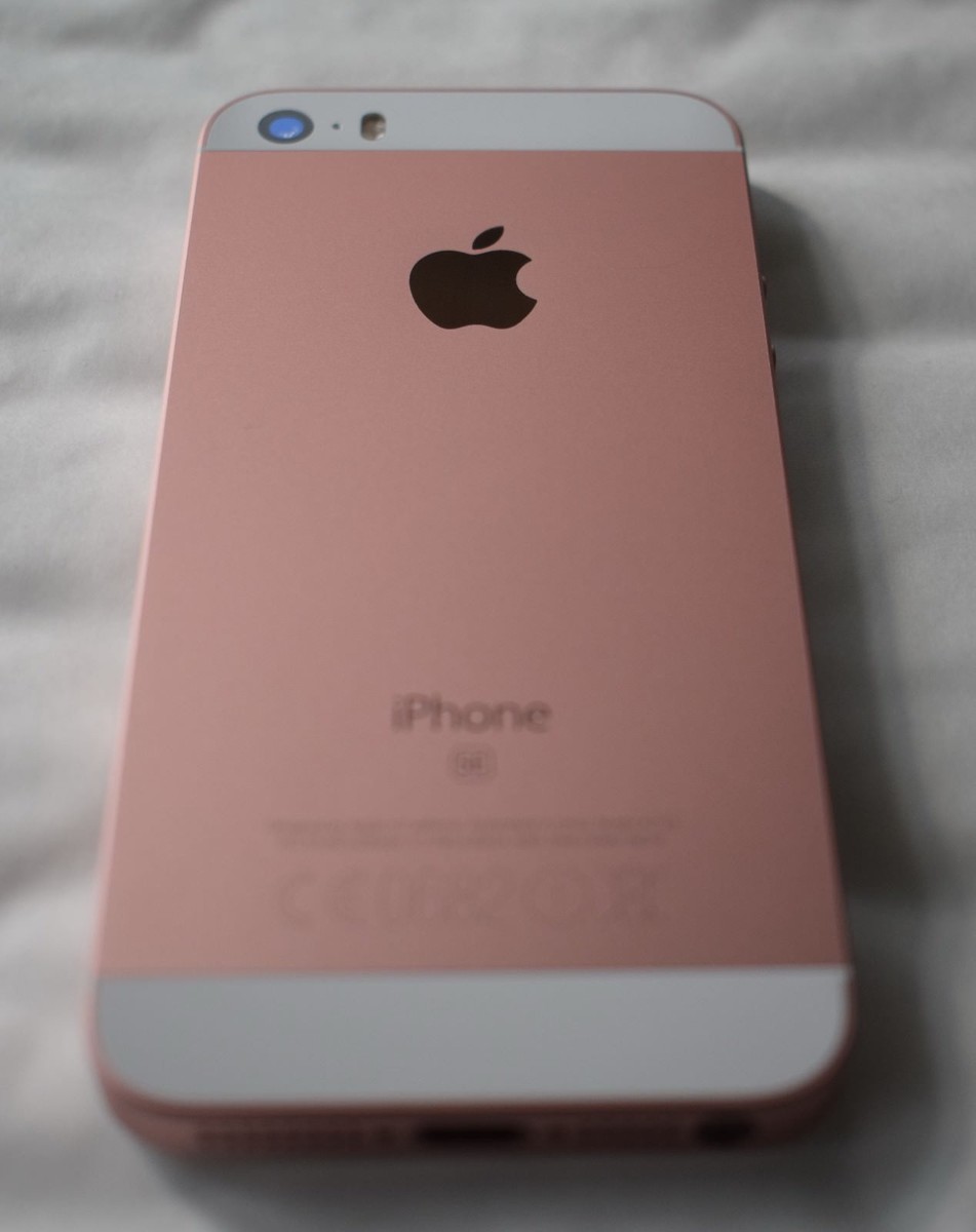 Apple iPhone SE 32GB Phone Unlocked Rose/Gold Space Grey 6 Month